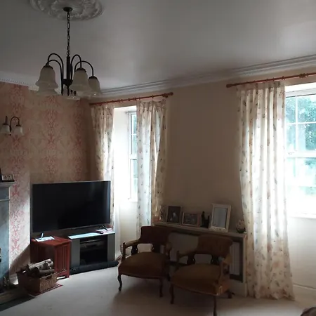 Willsgrove House