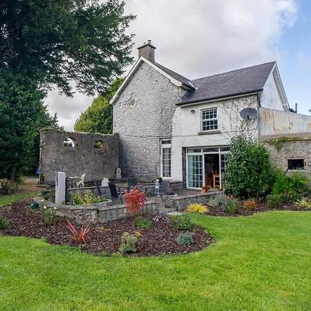 Willsgrove House *