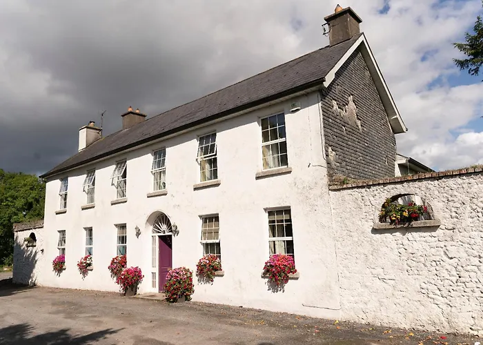 Willsgrove House *